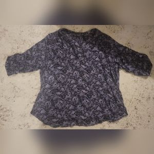 Torrid 3x purple & black skull top